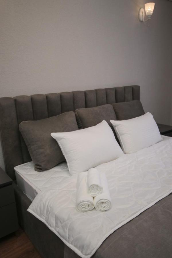 Hillside Guest House 耶烈万 外观 照片