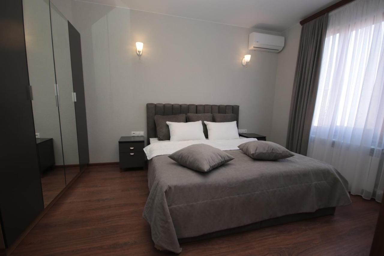 Hillside Guest House 耶烈万 外观 照片